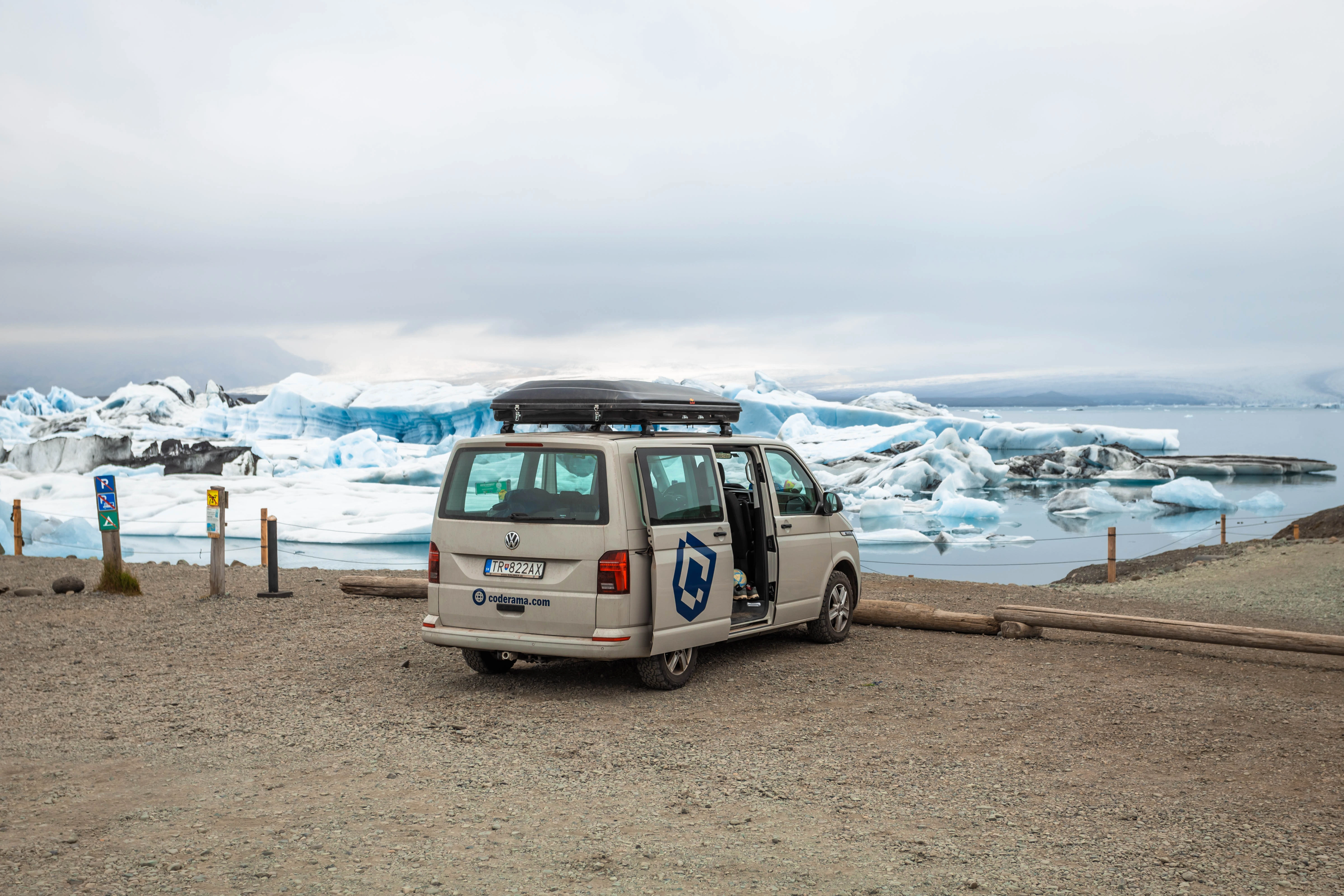 Multivan na Islande